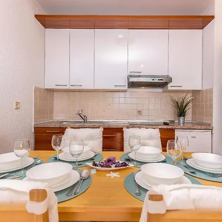 Apartment Mit Balkon Und Meerblick Crikvenica