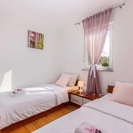 Appartamento Mit Balkon Und Meerblick Crikvenica